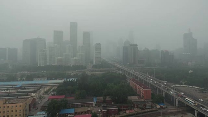 北京雾霾北京城市车流延时扬沙天气恶劣天气