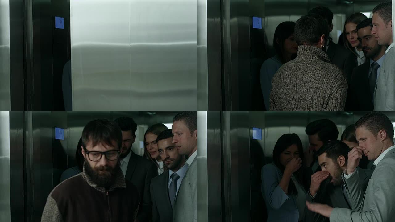 臭男人电梯开门坐电梯外国人
