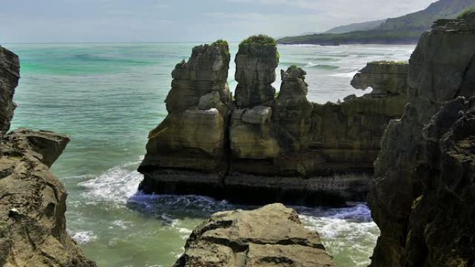 新西兰岩石海岸线新西兰宣传片海边礁石雕塑