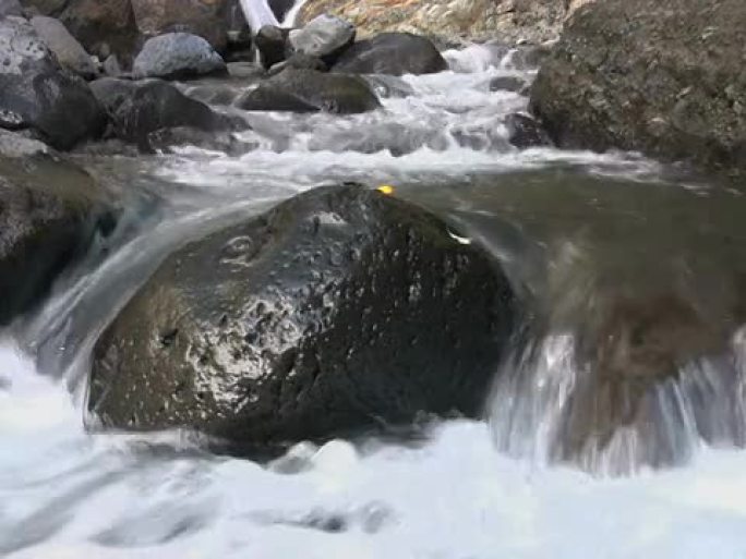 PAL：山溪湍流溪水大自然