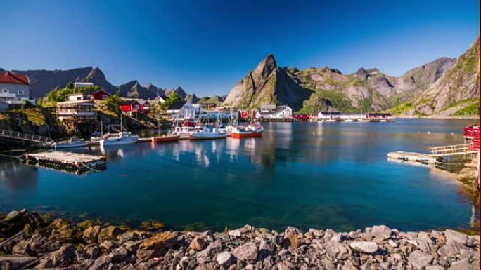 挪威的罗弗滕群岛 -- 风景秀丽的小渔港