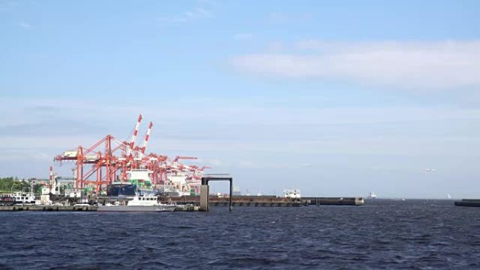 东京的货运集装箱港口