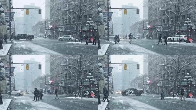 暴风雪中人们穿过城市道路