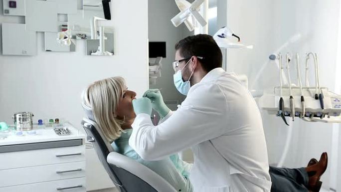 牙科手术医院医疗就诊看病口腔诊所