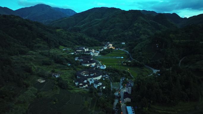 福建土楼右移前推夜景航拍