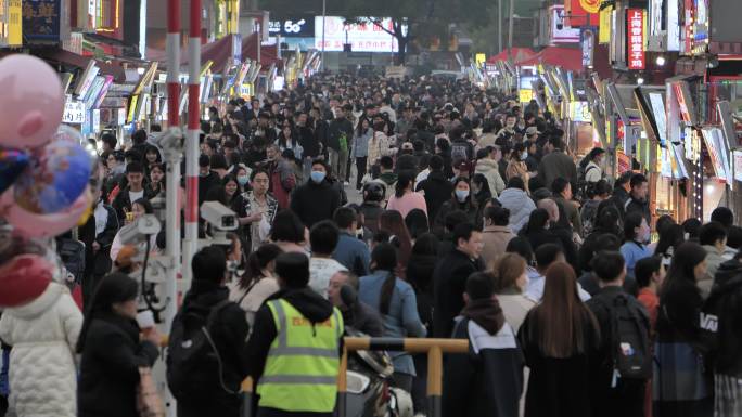 长沙旅游拥挤小吃街