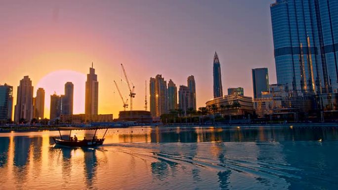 日落时分的迪拜世界级建筑