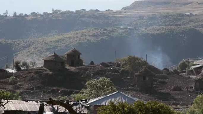 埃塞俄比亚村庄埃塞俄比亚村庄炊烟