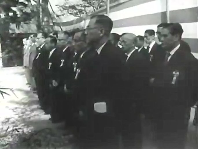 1957年日本第一条单轨电车开通