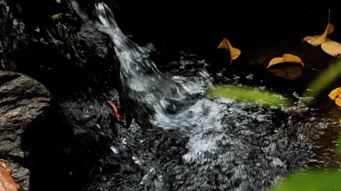 大自然溪流流水河水