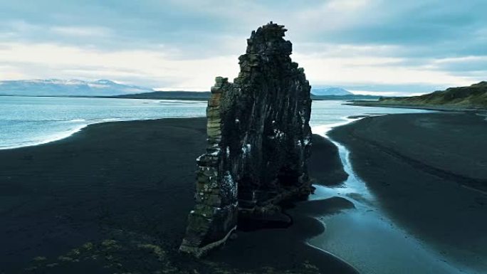 刀-火山黑比奇上的标志性海堆