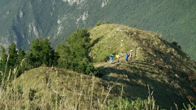 背包客徒步旅行爬山