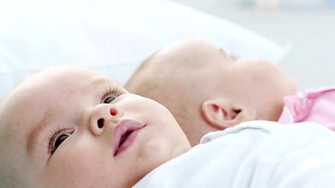 同卵双胞胎出生率新生儿婴幼儿