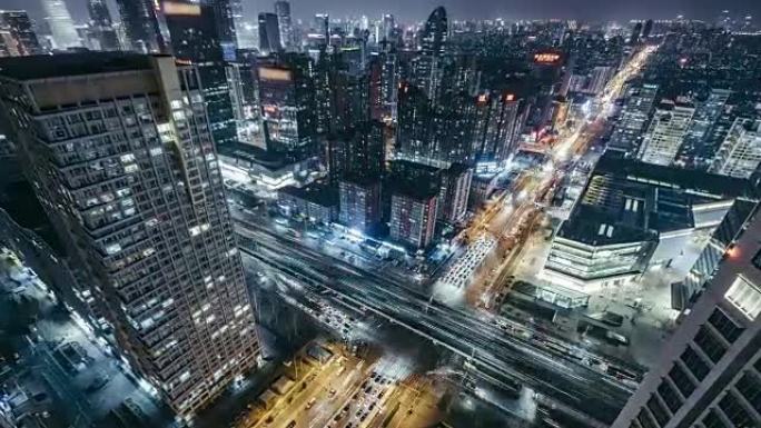 T/L WS HA ZI鸟瞰图北京城市交通和夜间城市天际线/北京，中国