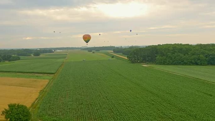农村地区的空中热气球