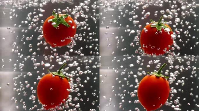 番茄在沸水中掉落