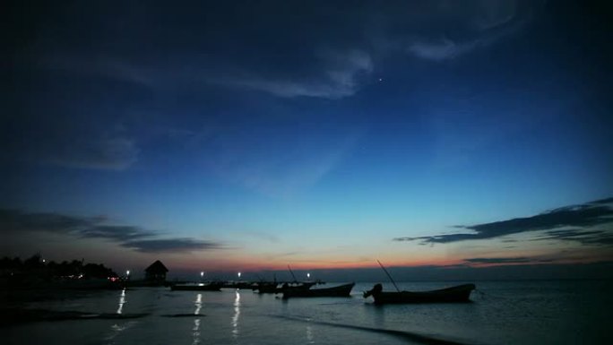 日落后的海岸海岸