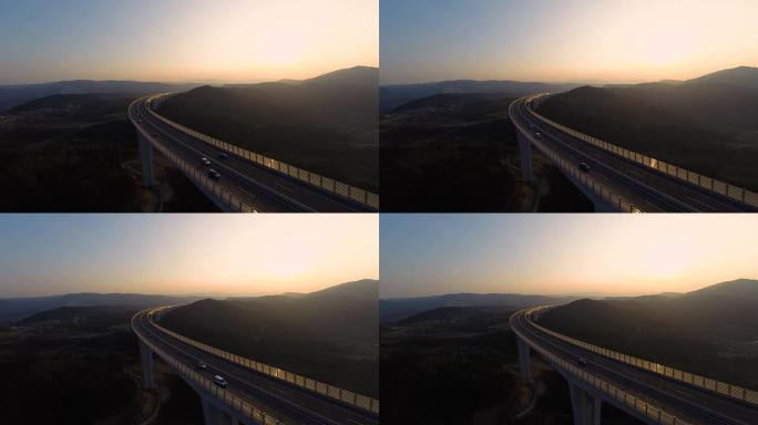 高清合力: 日落时穿越高架桥