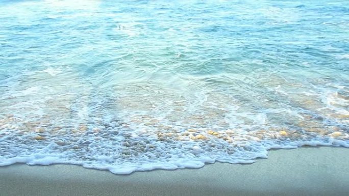 高清超级慢镜头：佛罗里达海滩上的海浪