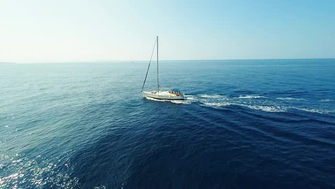 亚得里亚海的航空帆船