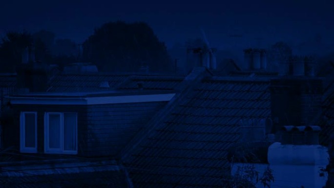 雨夜的房子屋顶下雨素材城市天气