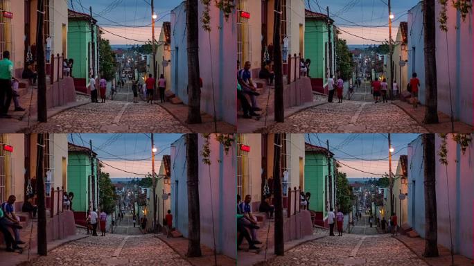 古巴: 旅行: 古巴特立尼达的Cobblestone街道