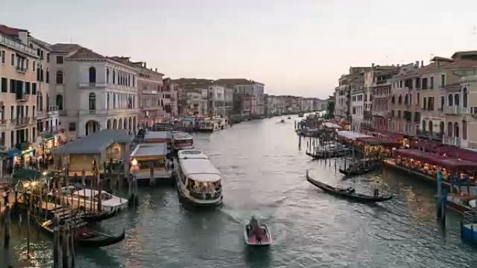 意大利黄昏时威尼斯的延时大运河