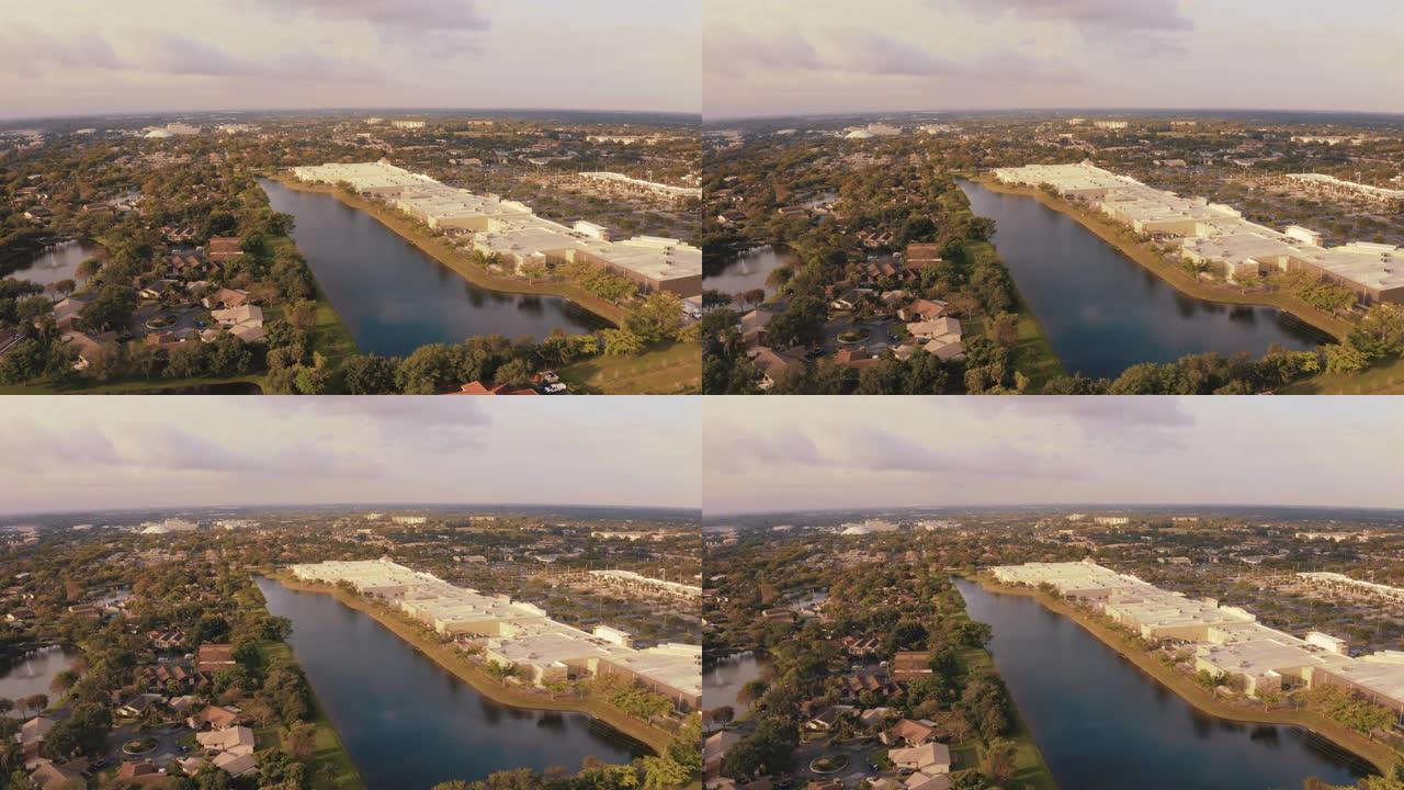 WS鸟瞰图水和房屋，佛罗里达州，美国