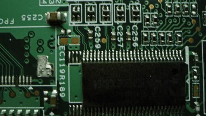 绿色印刷电路板，计算机主板组件: 微芯片，CPU处理器，晶体管，半导体。电子设备内部，超级计算机的一