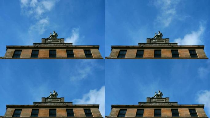 格拉斯哥的延时雕塑与蓝天