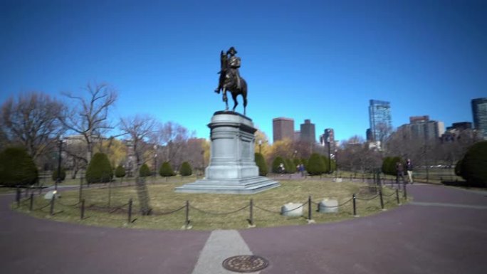 电影倾斜乔治·华盛顿雕像在波士顿共同公园，美国马。