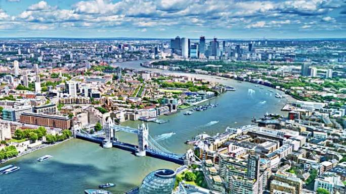 伦敦城市和塔桥的鸟瞰图