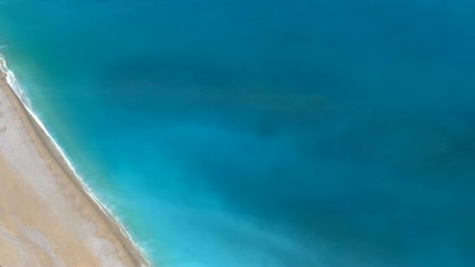 绿松石水湾和海滩。希腊凯法利尼亚岛