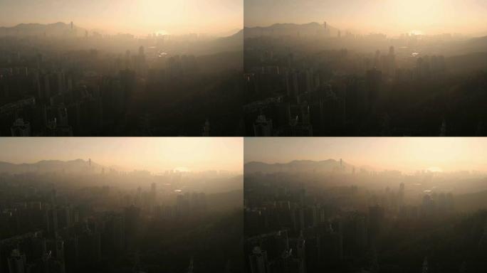 日落时香港摩天大楼的鸟瞰图和多莉权。