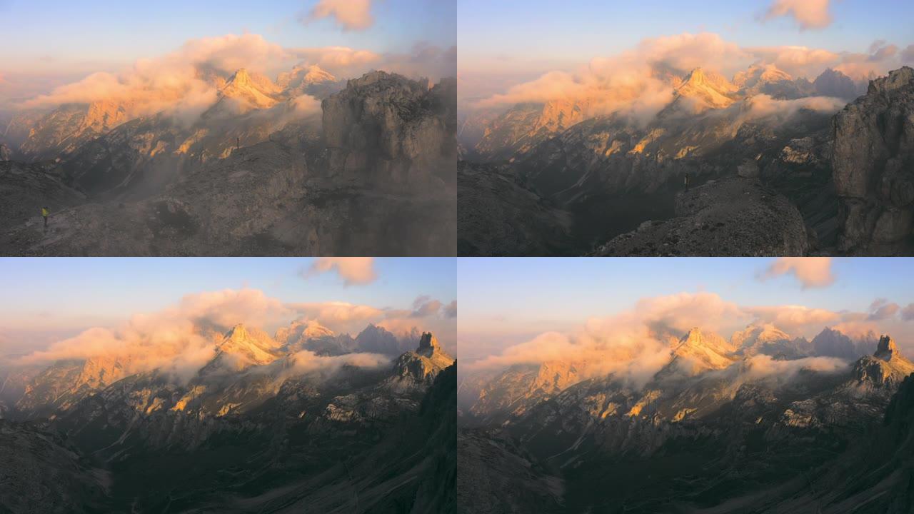 WS风景优美的鸟瞰图，意大利白云岩，云层之外的雄伟山脉