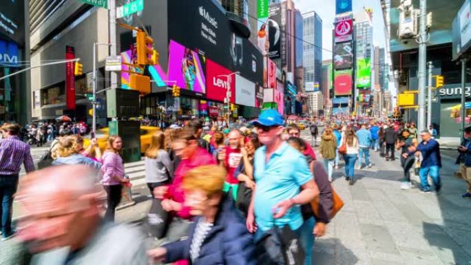4k时间流逝的人群匿名游客步行和访问时代广场地区，纽约，美国，美国，具有商业概念的旅行和地标