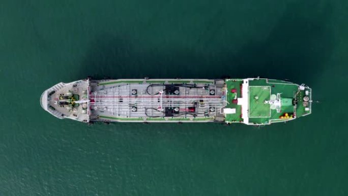 新加坡油轮海上运输
