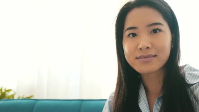 年轻的亚洲妇女企业家。