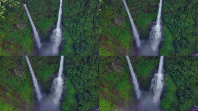 老挝巴色和占巴萨克市雨林中Tad Fane瀑布的鸟瞰图