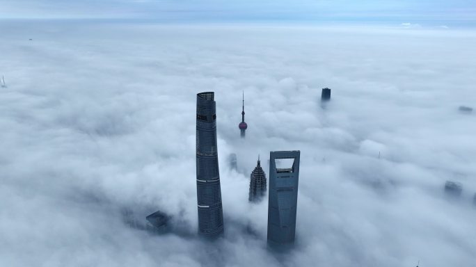上海陆家嘴四件套上海高空阴天云海上海航拍
