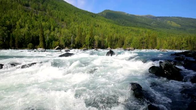 河水下降水流减少河床下降小河变化