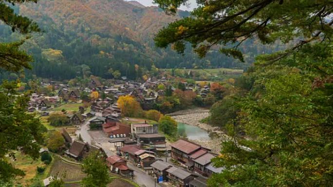 日本岐阜市秋时节白川子村4k延时。