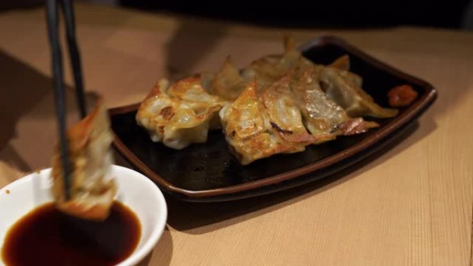 4k吃饺子，日本料理