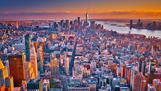 曼哈顿的鸟瞰图。日落。天际线。城市