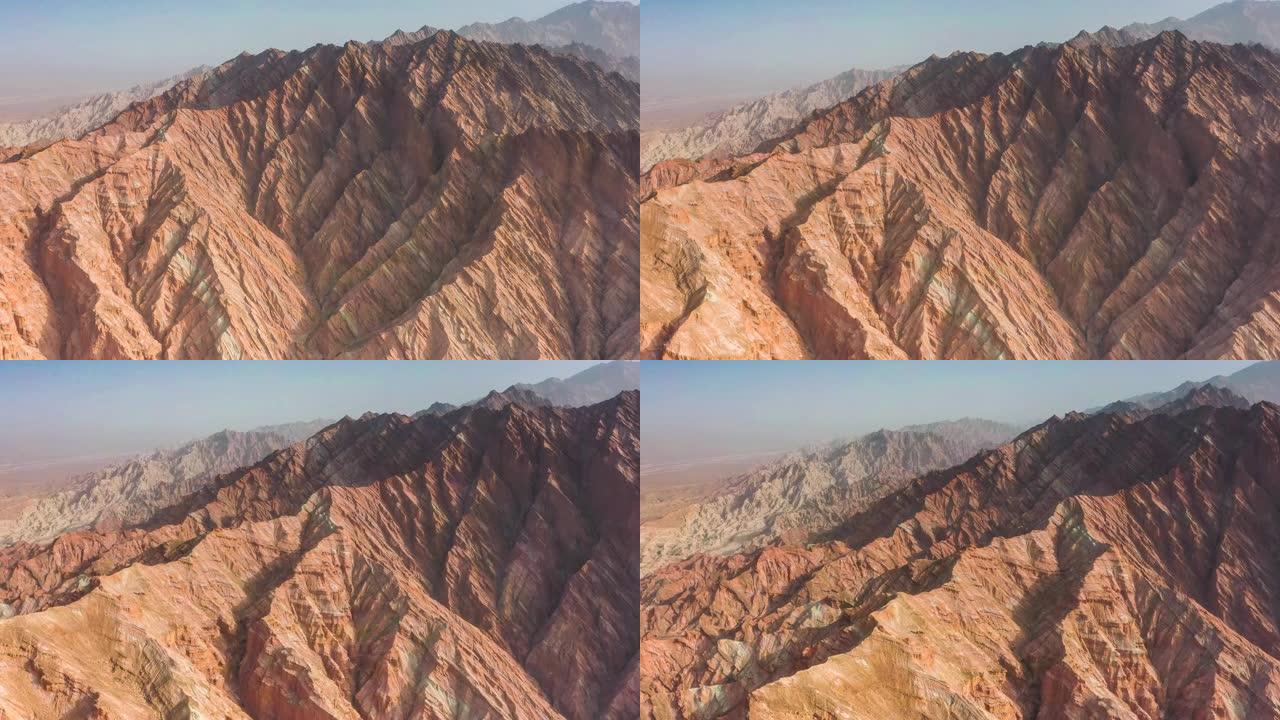 新疆鸟瞰图荒漠戈壁航拍丹霞地貌火焰山