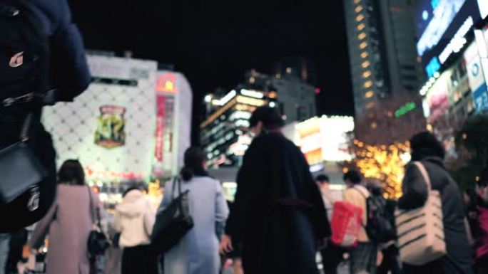 涩谷夜间争夺路口繁华街道