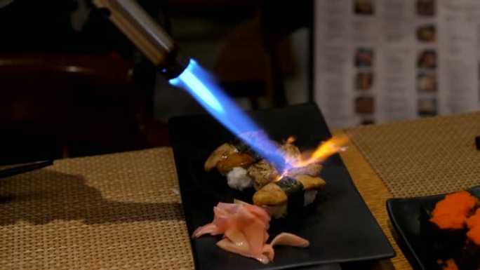 寿司fou玩烧伤寿司炙烤喷枪寿司