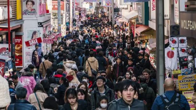 在日本东京市原宿站竹下街参观和享受最时髦时尚的未定义人群和游客人群的4k时间流逝。日本文化和购物区概