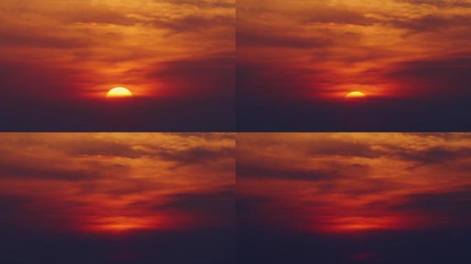 美丽的红色和橙色天空日落
