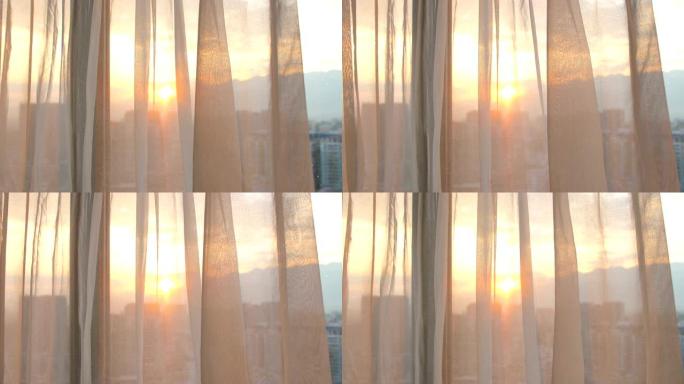 日出时的窗帘日落午后房间阳光